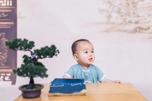 试管代怀生子合法吗宝宝咳到吐怎么办